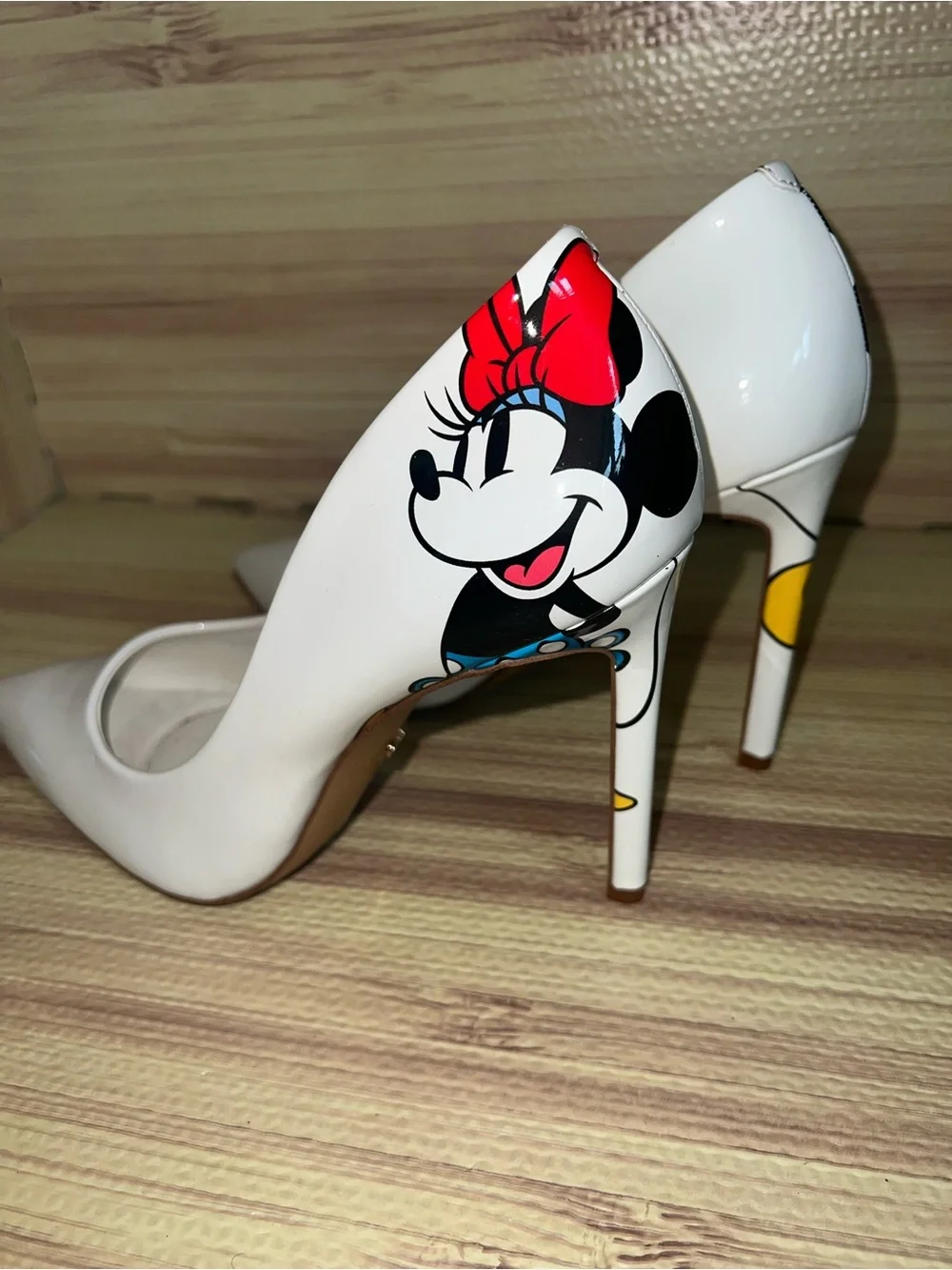 Womens Aldo Disney 100 Mickey & Minnie White Stiletto Heels Size 9 Usa (EU 40)